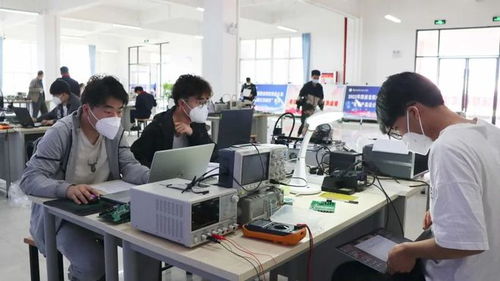 2022陕西省职业院校技能大赛 电子产品设计及制作 在陕机电举行