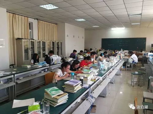 炎炎夏日，他们在坚守——职业学校师生的奋斗与奉献